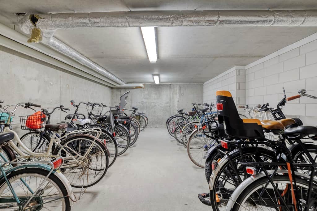 kamerlinghonnesstraat41181wbamstelveennl-31